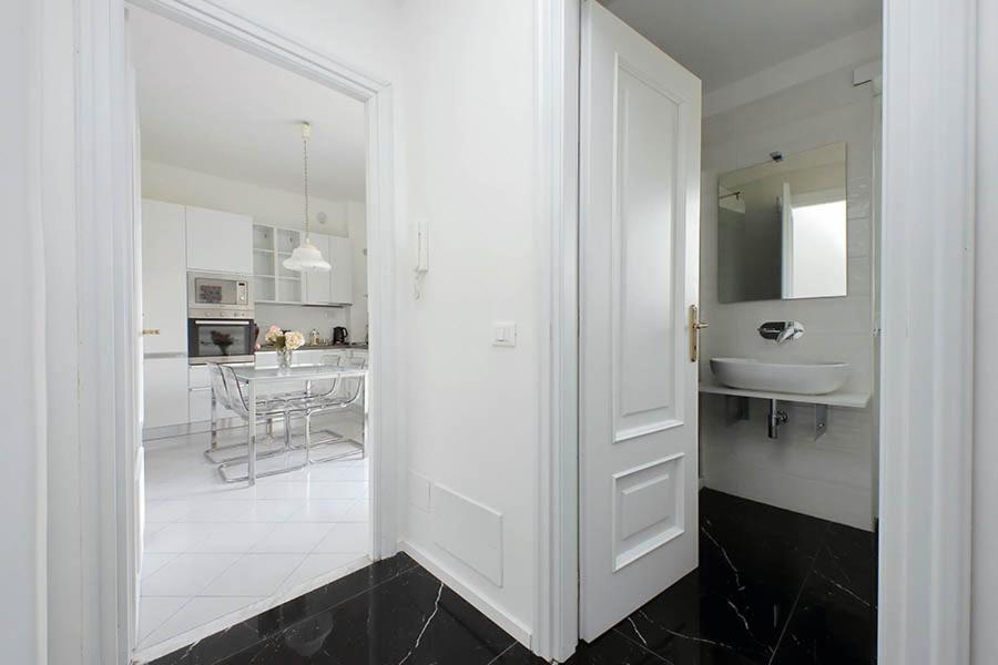 La Casa Di Flavia Hotel Roma Ngoại thất bức ảnh